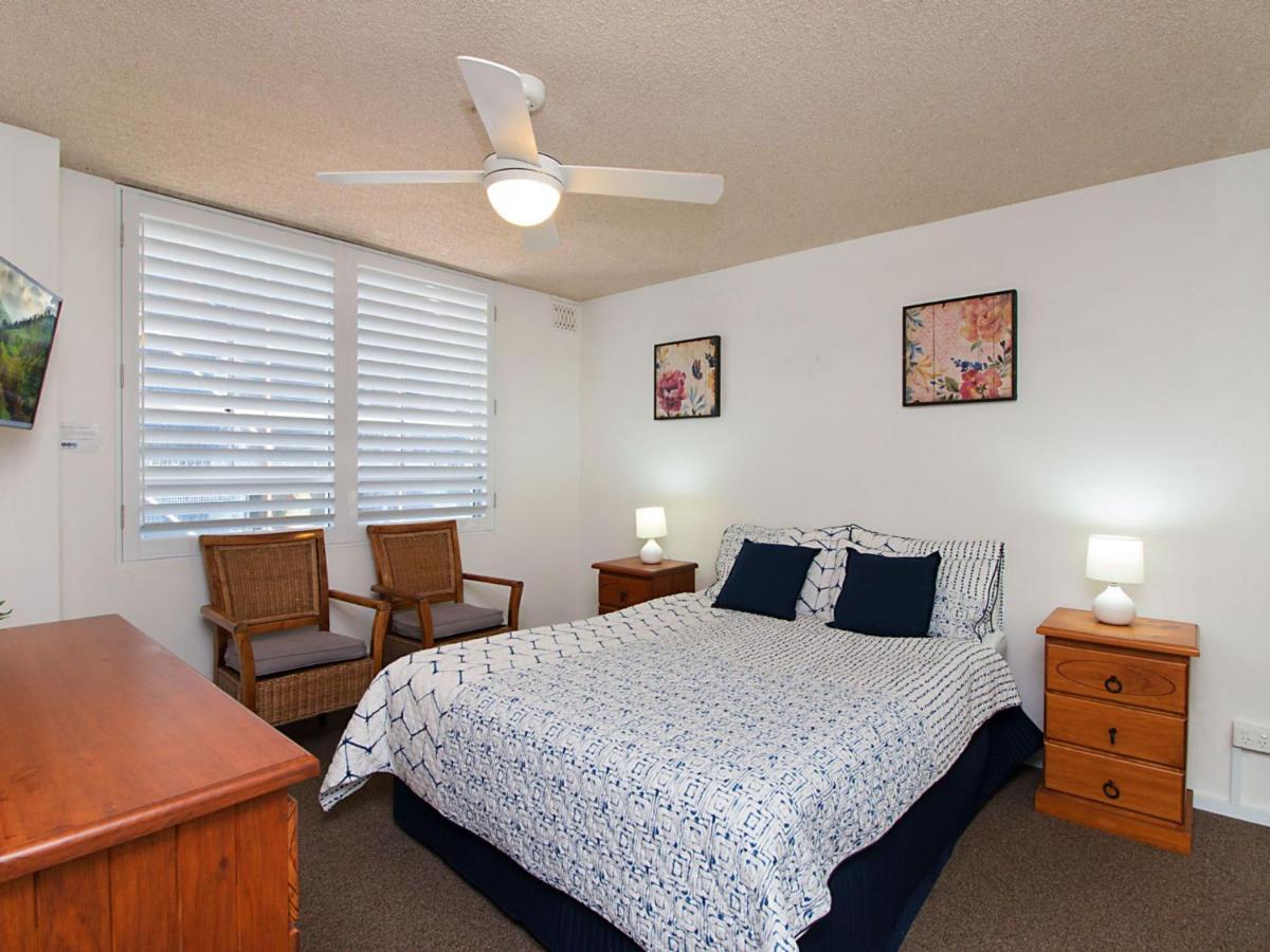 Rainbow Pacific Unit 9 Apartment *